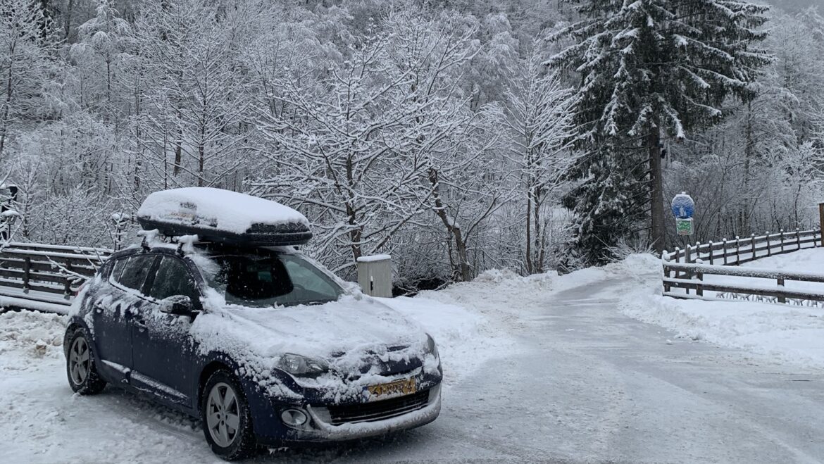 Met de auto op wintersport